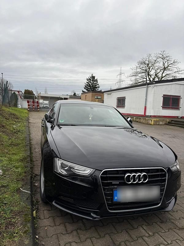Schwarz Gebraucht 2012 Audi A5 S-Line Limousine | 12.900 € - Bild 1/4