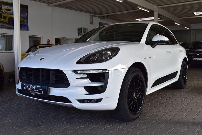 Pure white Gebraucht 2017 Porsche Macan GTS Sport SUV | 42.800 € (Guter Preis) - Bild 1/4