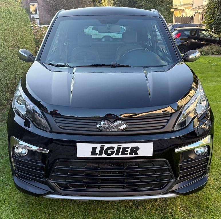 Schwarz Gebraucht 2021 Ligier JS60 Kleinwagen | 13.500 € (Fairer Preis) - Bild 1/4