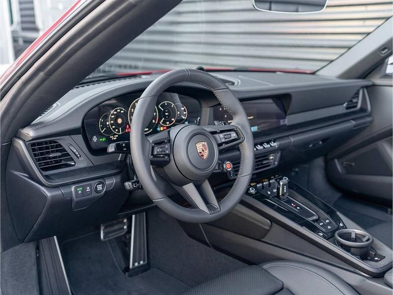 Neu Porsche 911 Carrera GTS 541 PS (397 kW) 2025 Rot Cabrio