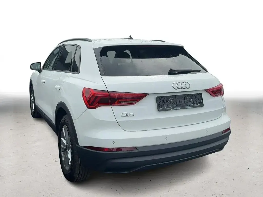 Gebraucht Audi Q3 Comfort 150 PS (110 kW) 2022 Weiß SUV