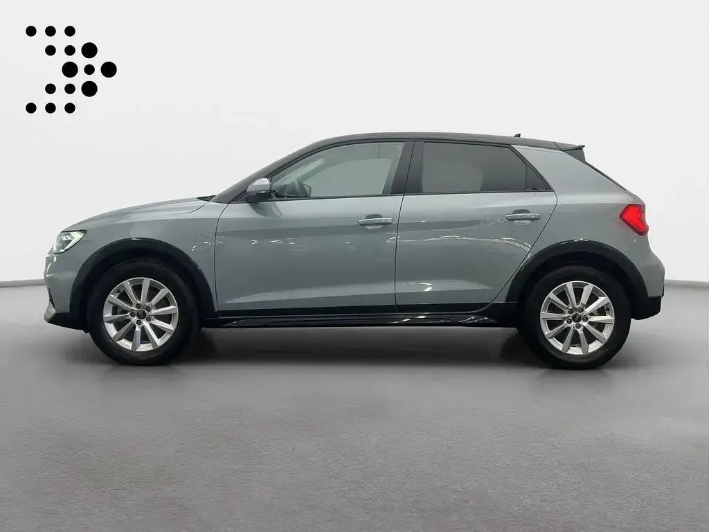 Gebraucht Audi A1 S-Line 110 PS (80 kW) 2023 Pfeilgrau perleffekt SUV
