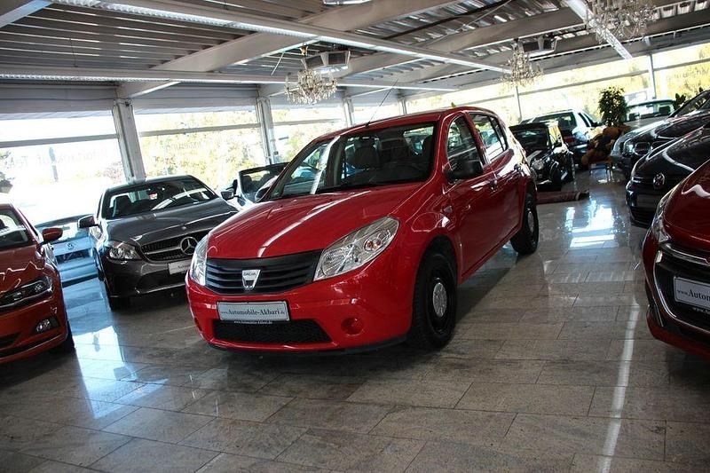 Gebraucht Dacia Sandero Basis 75 PS (55 kW) 2009 Rot Kleinwagen