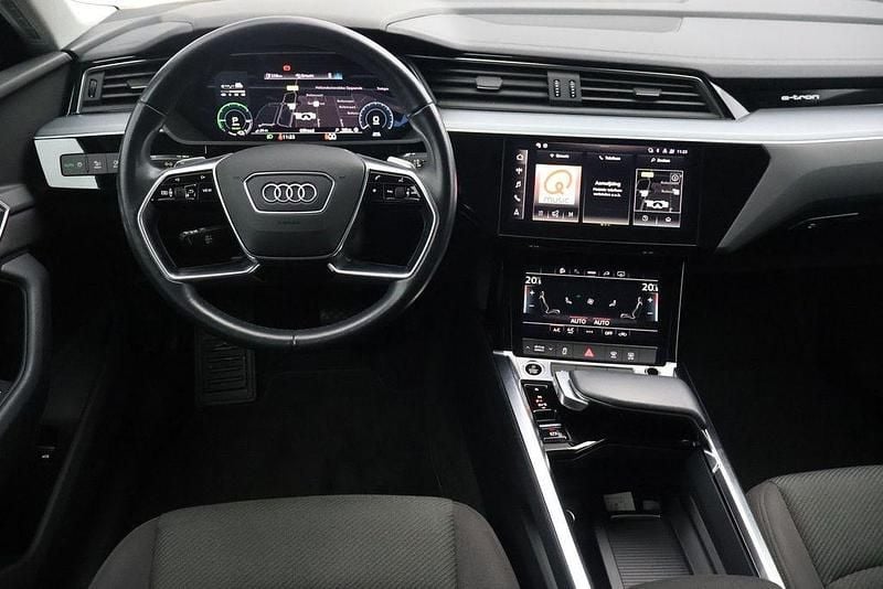 Gebraucht Audi e-tron 230 kW (313 PS) 2020 Schwarz SUV