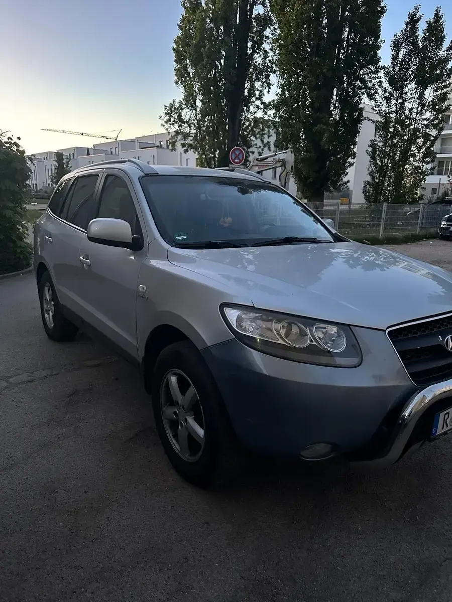 Gebraucht Hyundai Santa Fe 155 PS (114 kW) 2009 Grau SUV