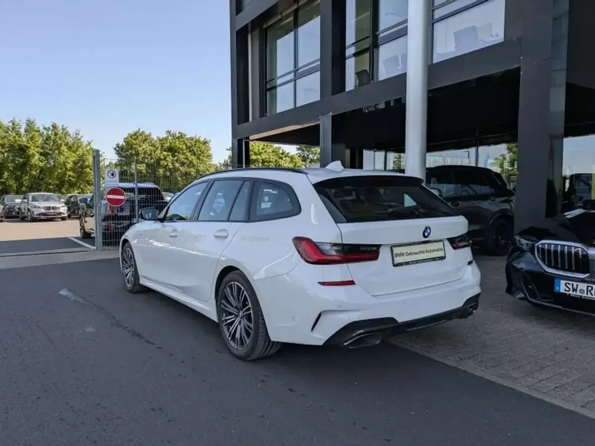 Gebraucht BMW 340 340 PS (250 kW) 2022 Alpinweiss uni Kombi