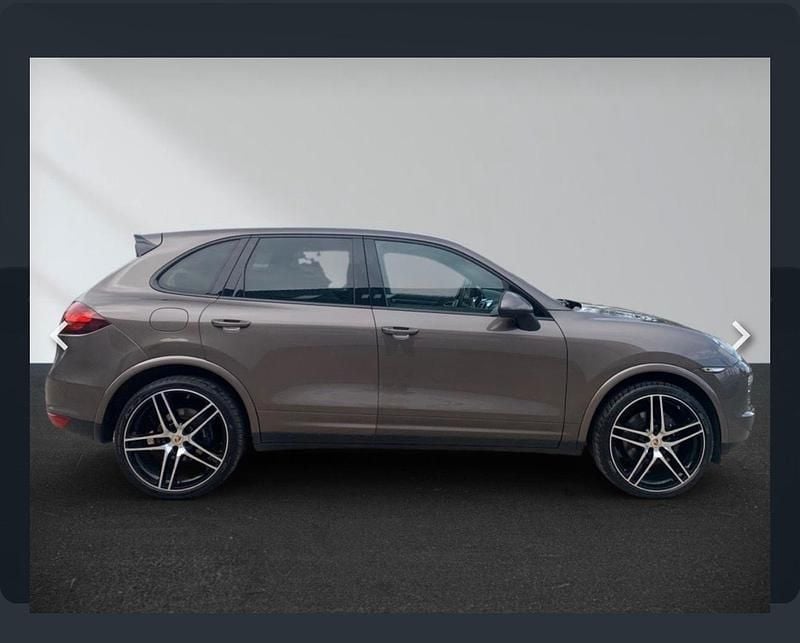Gebraucht Porsche Cayenne 299 PS (219 kW) 2012 Braun SUV