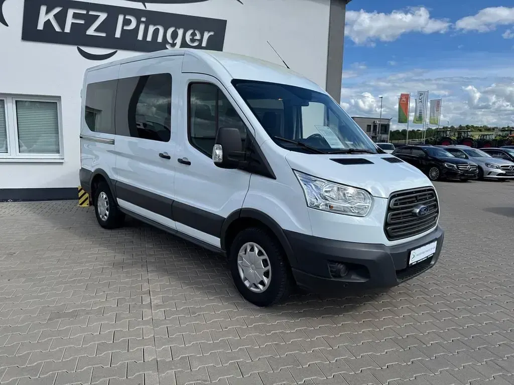 Gebraucht Ford Transit Trend 131 PS (96 kW) 2019 Weiß Kombi