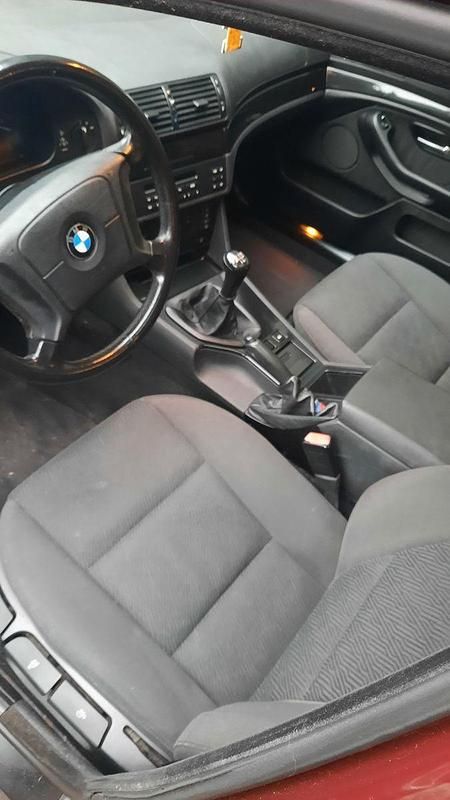 Brugt BMW 523 170 HK (125 kW) 2000 Rød Stationcar