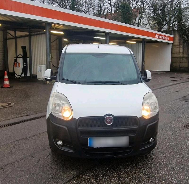 Gebraucht Fiat Doblò 110 PS (80 kW) 2014 Weiß Van / Kleinbus