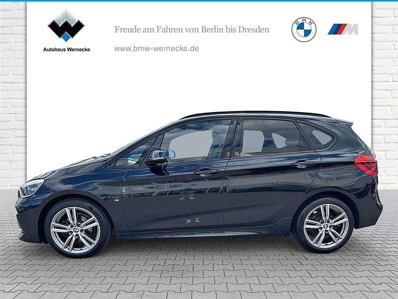 Gebraucht BMW 218 M Sport 140 PS (102 kW) 2021 Saphirschwarz Van / Kleinbus