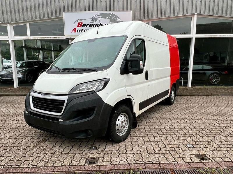 Weiß Gebraucht 2020 Peugeot Boxer Premium Van | 16.900 € (Fairer Preis) - Bild 1/4