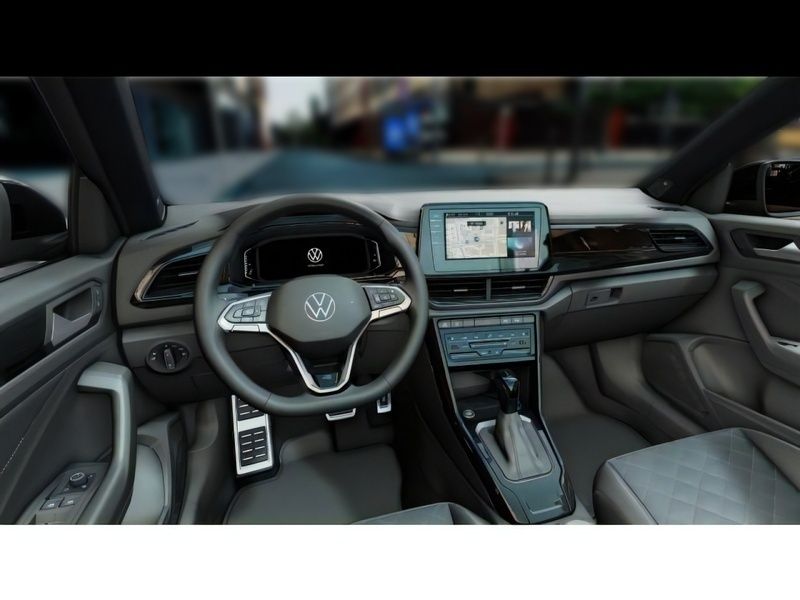 Gebraucht VW T-Roc Cabriolet R-line Edition 150 PS (110 kW) 2024 Schwarz Cabrio