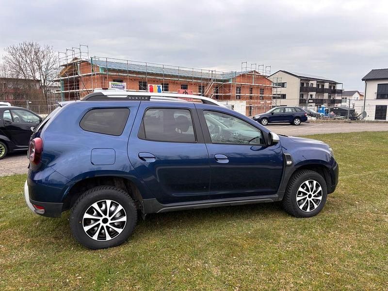 Gebraucht Dacia Duster Prestige 125 PS (91 kW) 2018 Blau SUV