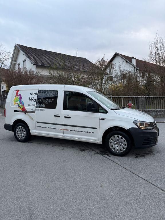 Gebraucht VW Caddy Maxi Conceptline 102 PS (75 kW) 2018 Van / Kleinbus