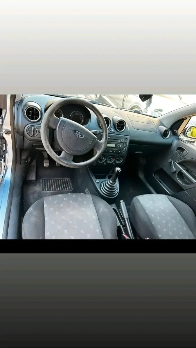 Gebraucht Ford Fiesta 60 PS (44 kW) 2005 Blau Kleinwagen