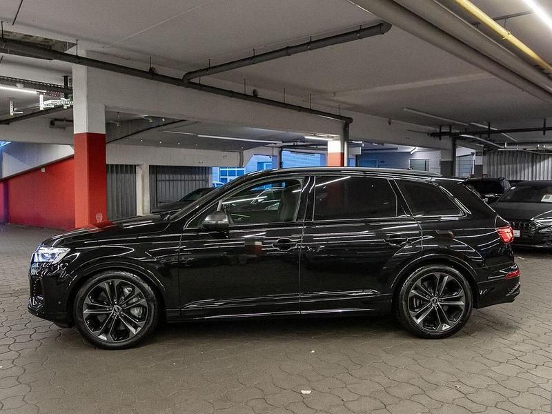 Gebraucht Audi SQ7 Ambiente 507 PS (372 kW) 2025 Mythosschwarz metallic SUV