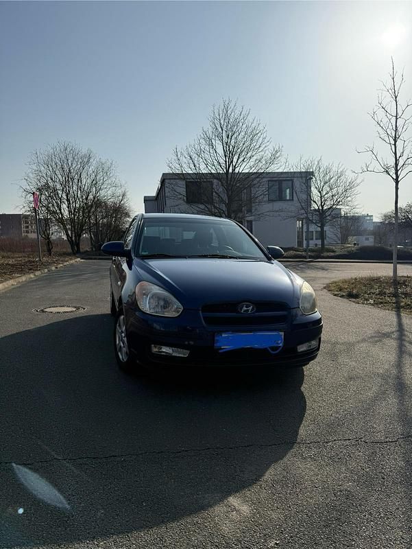 Gebraucht 2005 Hyundai Accent Kleinwagen | 1.999 € - Bild 1/4