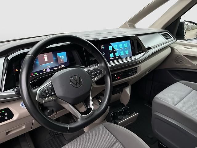 Gebraucht VW Multivan Life 136 PS (100 kW) 2023 Schwarz Van