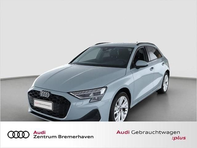 Pfeilgrau perleffekt Gebraucht 2025 Audi A3 Comfort | 34.981 € (Fairer Preis) - Bild 1/3
