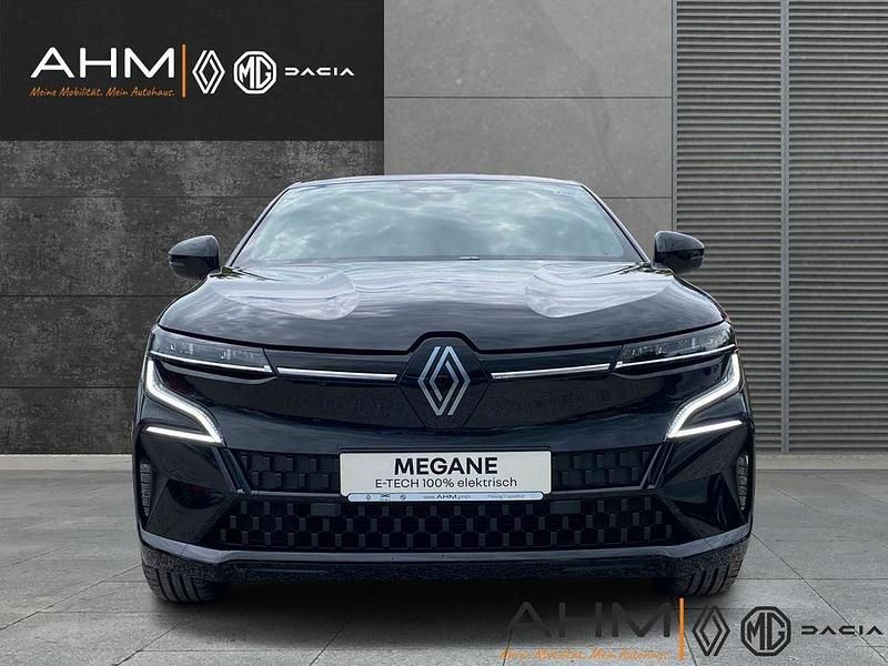 Używany Renault Megane E-Tech Techno 160 kW (218 KM) 2025 Czarny Sedan/Limuzyna