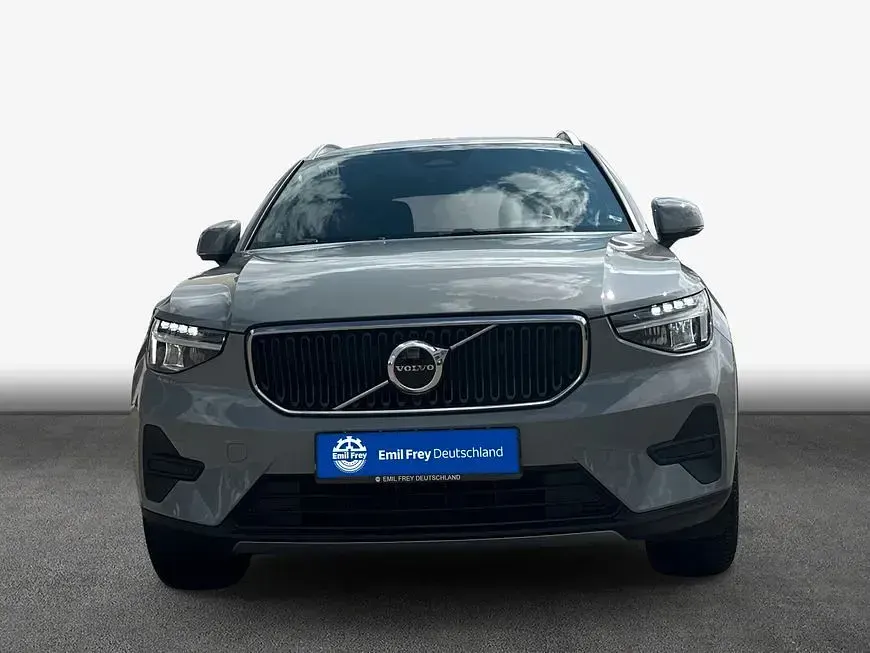Occasion Volvo XC40 Core 163 ch (119 kW) 2024 Gris SUV