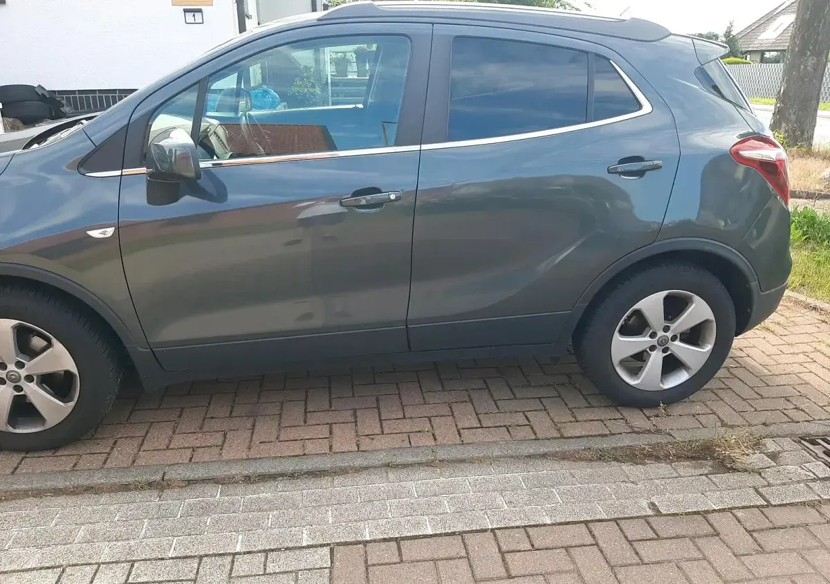 Gebraucht Opel Mokka 140 PS (102 kW) 2017 Andere farben SUV
