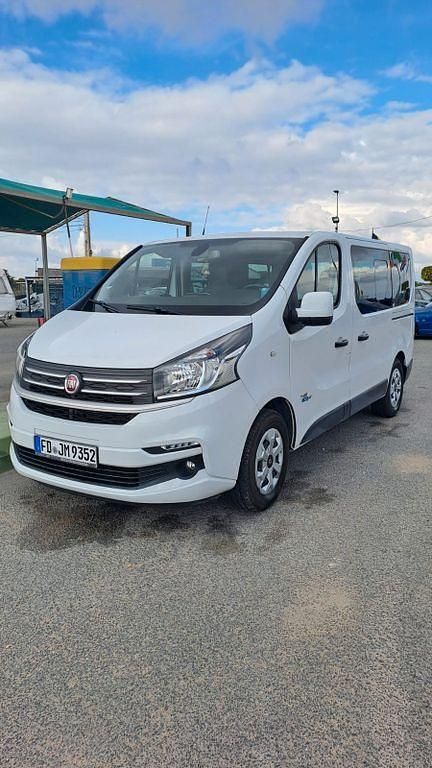 Gebraucht Fiat Talento 145 PS (106 kW) 2018 Weiß Van / Kleinbus