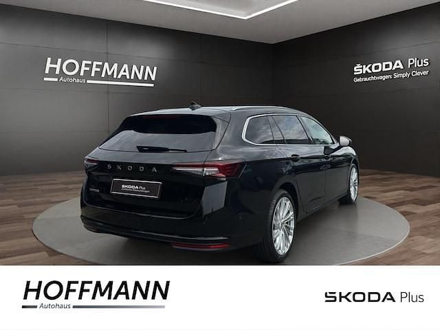 Gebraucht Skoda Superb Selection 150 PS (110 kW) 2024 Schwarz Kombi