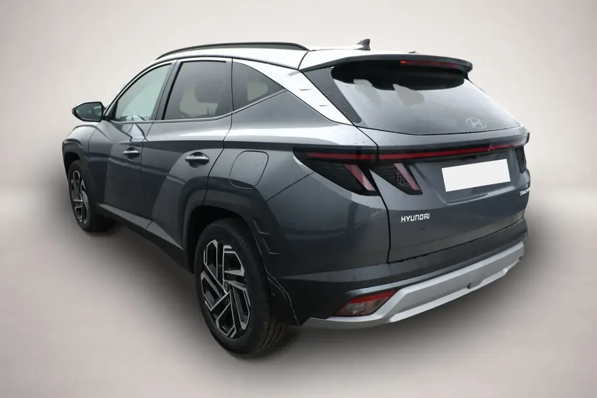 Neu Hyundai Tucson Trend 136 PS (100 kW) 2025 Grau SUV