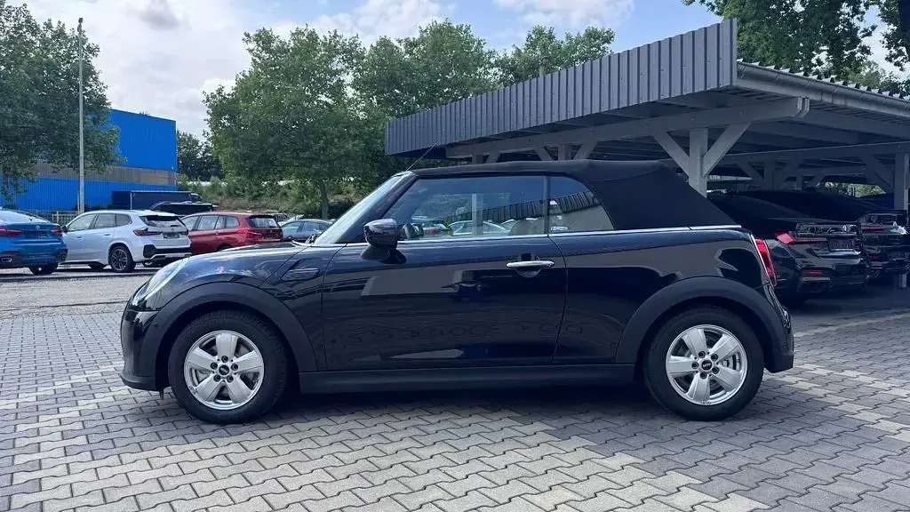 Gebraucht Mini Cooper Cabriolet Essential 136 PS (100 kW) 2022 Schwarz Cabrio