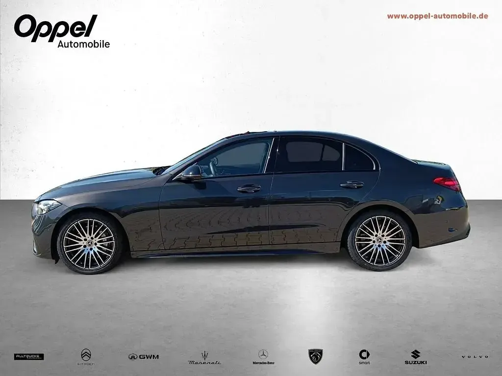 Gebraucht Mercedes C200 AMG line 227 PS (166 kW) 2025 Grau Limousine