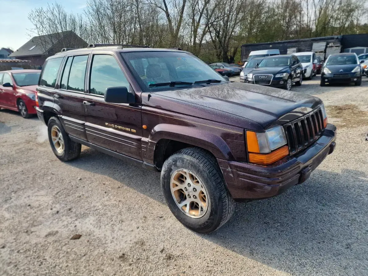 Gebraucht Jeep Cherokee 215 PS (158 kW) 2001 Rot SUV