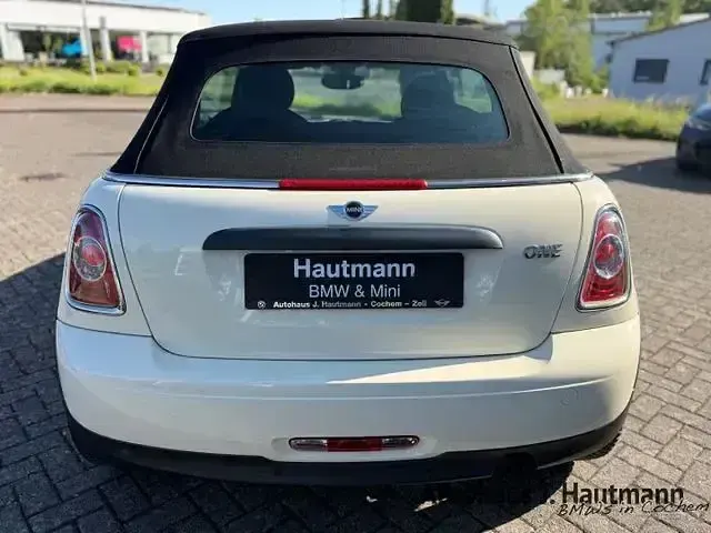 Gebraucht Mini One Cabriolet Pepper 98 PS (72 kW) 2013 Old english) white (weiss Cabrio