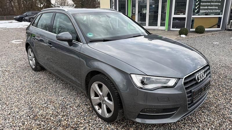 Gebraucht Audi A3 Ambition 150 PS (110 kW) 2014 Grau Limousine