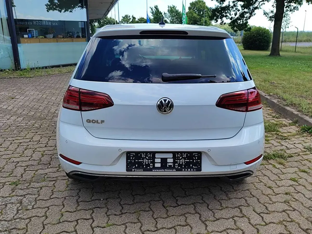 Gebraucht VW Golf VII Join 116 PS (85 kW) 2019 Pure white Kleinwagen