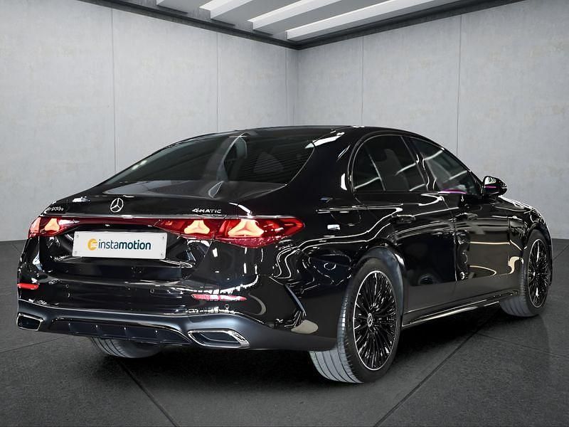 Gebraucht Mercedes E400 252 PS (185 kW) 2025 Schwarz Limousine