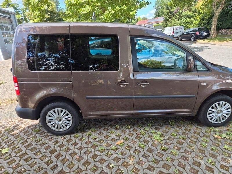 Gebraucht VW Caddy Trendline 75 PS (55 kW) 2014 Braun Van / Kleinbus