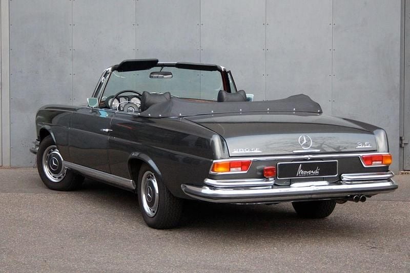 Gebraucht Mercedes W111 SE 201 PS (147 kW) 1971 Grau Cabrio