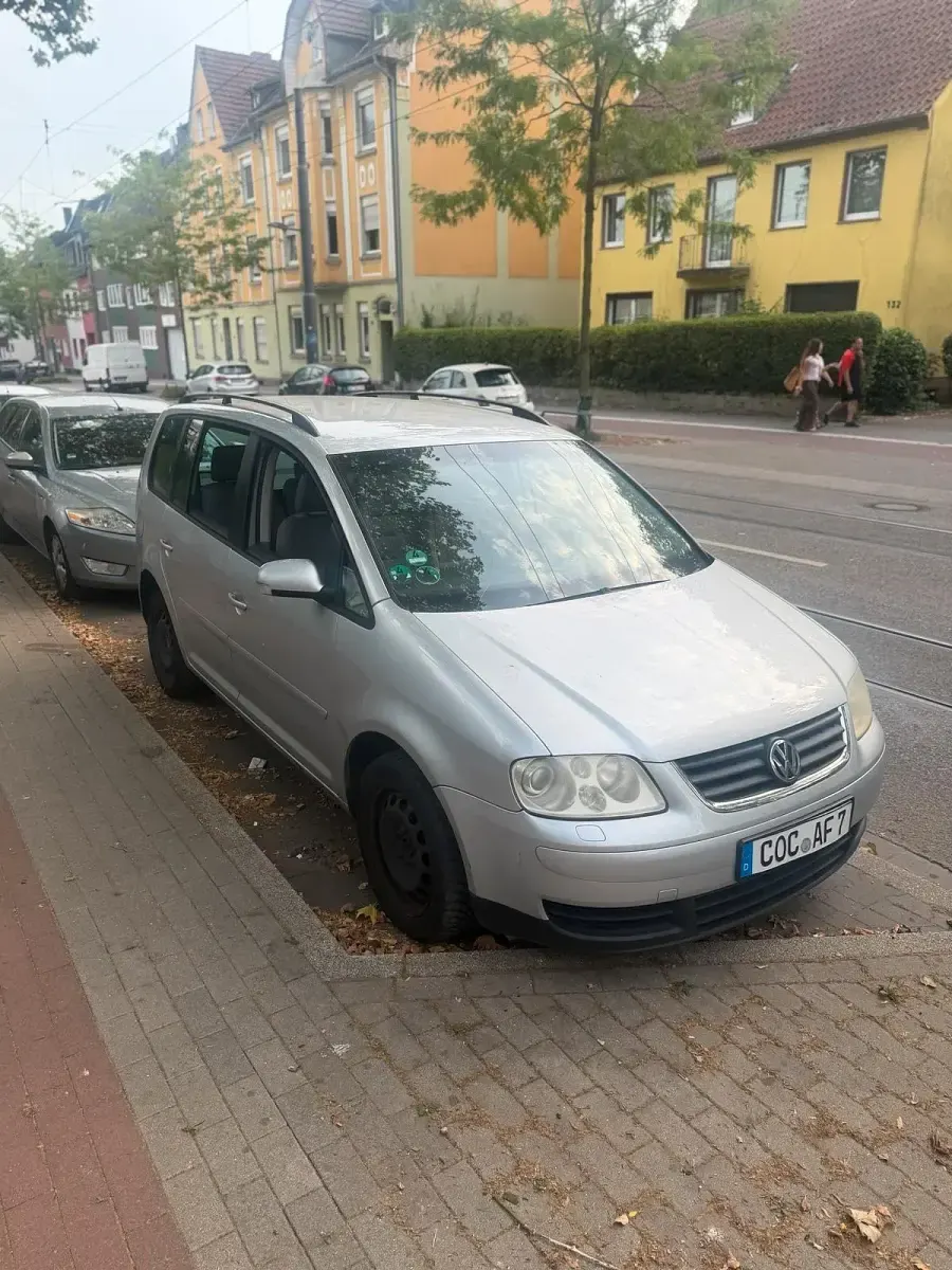 Gebraucht VW Touran 140 PS (102 kW) 2004 Grau Van / Kleinbus