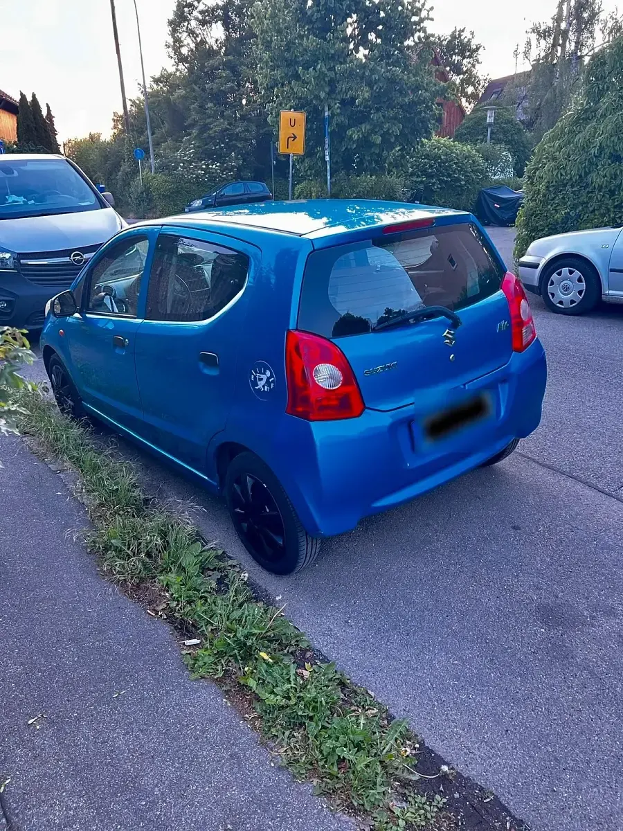 Gebraucht Suzuki Alto 68 PS (50 kW) 2009 Blau Kleinwagen