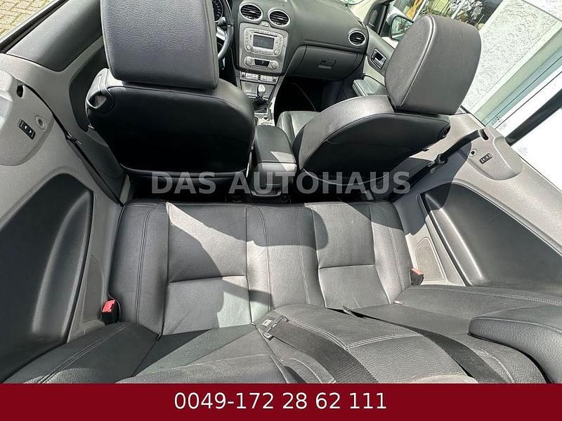 Gebraucht Ford Focus Cabriolet Titanium 145 PS (106 kW) 2008 Blau Cabrio
