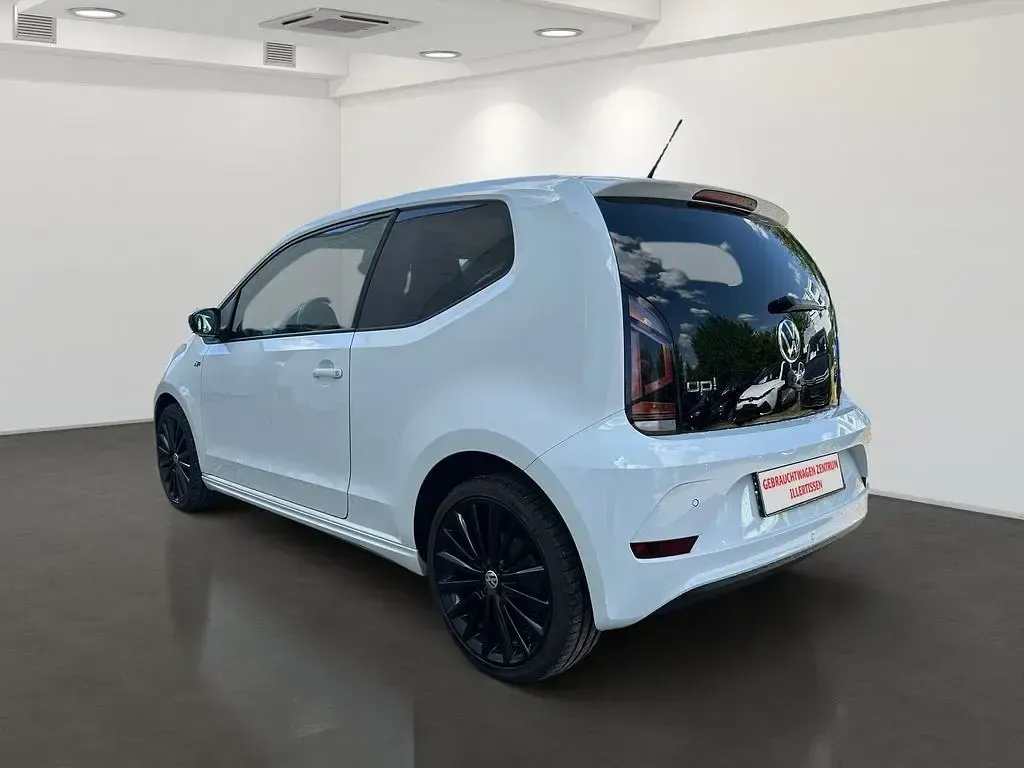 Gebraucht VW up! R-line 65 PS (47 kW) 2022 Weiß Kleinwagen