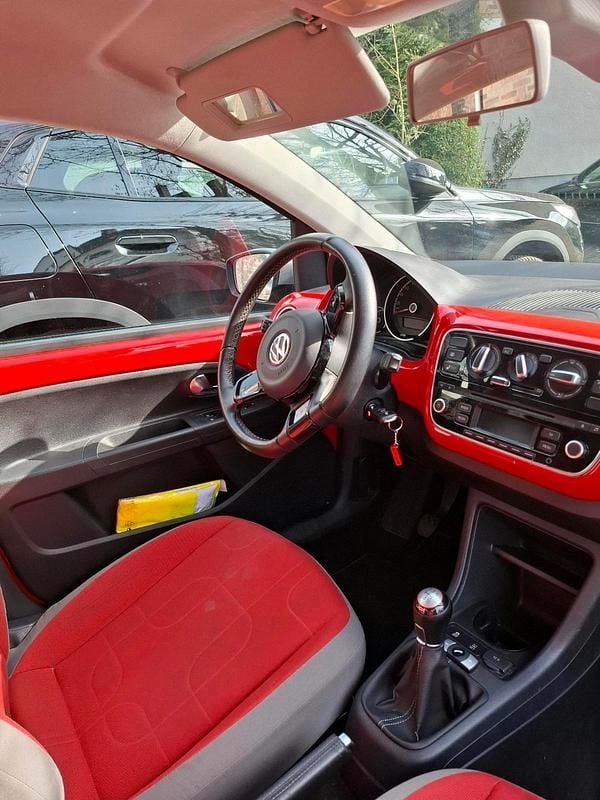 Gebraucht VW cross up! 75 PS (55 kW) 2016 Rot Kleinwagen