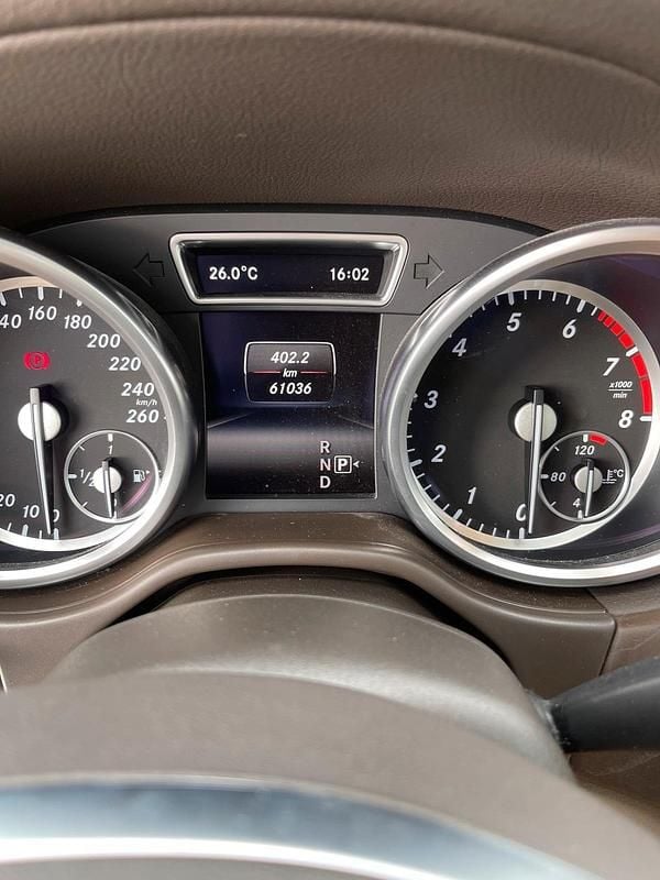 Gebraucht Mercedes GL400 333 PS (244 kW) 2015 Grau SUV