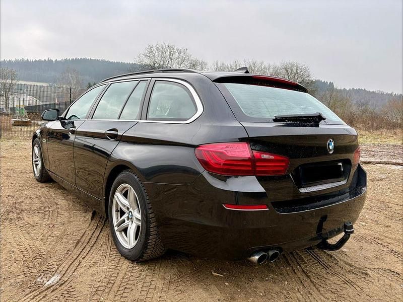 Gebraucht BMW 520 190 PS (139 kW) 2014 Schwarz Kombi