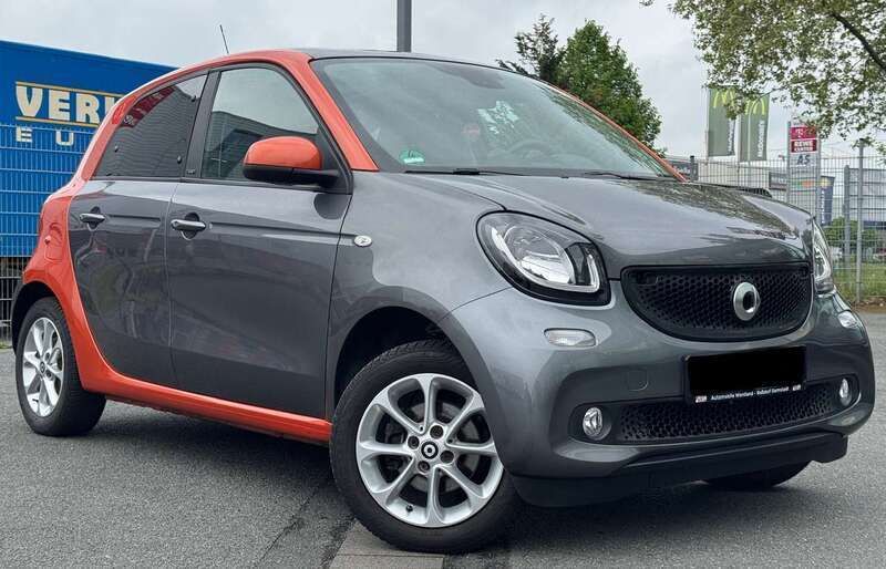 Grau Gebraucht 2018 Smart ForFour Kleinwagen | 9.000 € (Guter Preis) - Bild 1/4