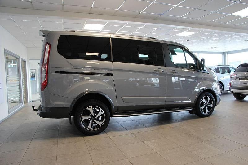 Gebraucht Ford Tourneo Active 170 PS (125 kW) 2023 Grau Van / Kleinbus