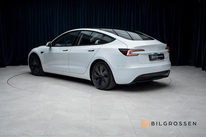 Gebraucht Tesla Model 3 366 kW (498 PS) 2023 Weiß Limousine
