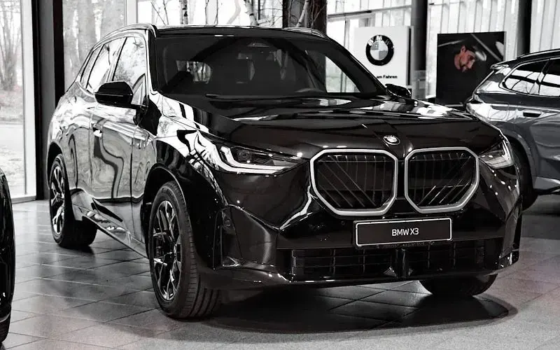 Nowe BMW X3 197 KM (144 kW) 2026 Czarny SUV